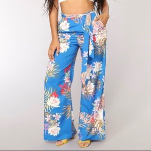 Fashion Nova Nyla Print Pants - Brand New